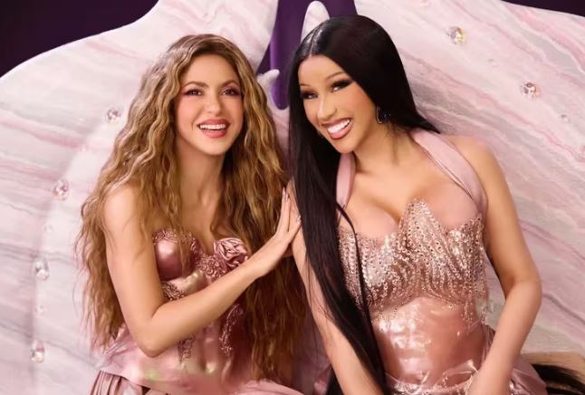 Shakira y Cardi B