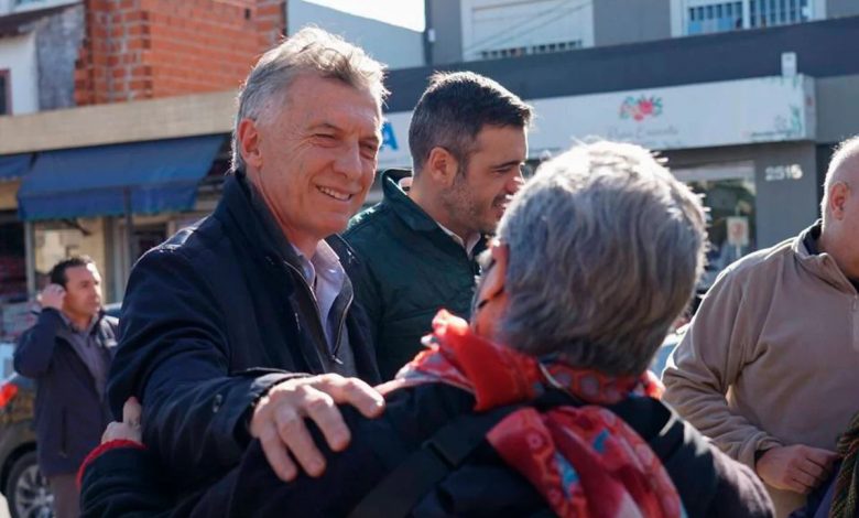 Macri: "Tenemos que retomar el rumbo iniciado en los '90 y en 2015"