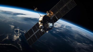 espacio, planeta tierra y satélite