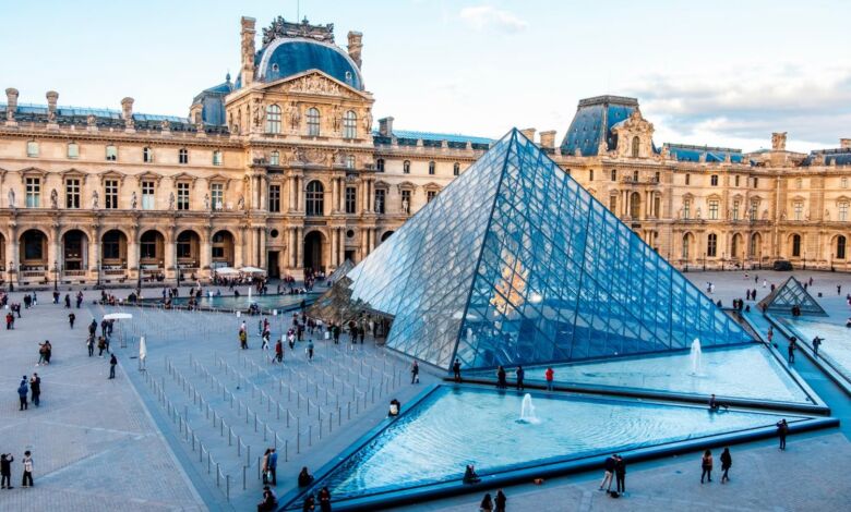 Louvre