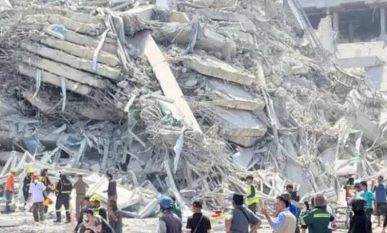 Devastador terremoto de magnitud 7.7 sacude al sudeste asiático