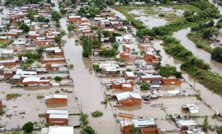 El Gobierno argentino decreta tres días de duelo por las víctimas del temporal en Bahía Blanca