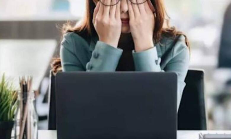 Hacer horas extra en el trabajo altera la estructura del cerebro