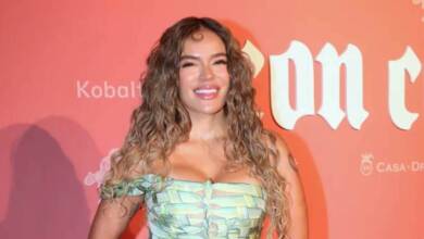 Karol G lanzó un programa de becas para mujeres