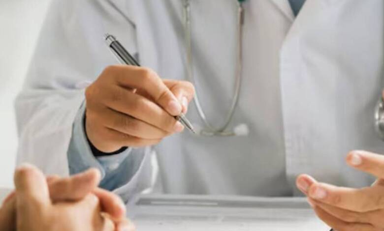 OpenAI deja de dar consejos legales o médicos