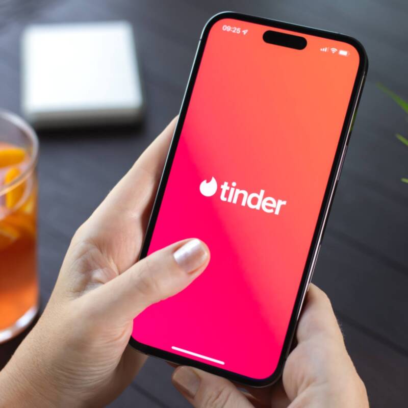 Tinder lanza Chemistry, una IA para mejorar la compatibilidad entre usuarios