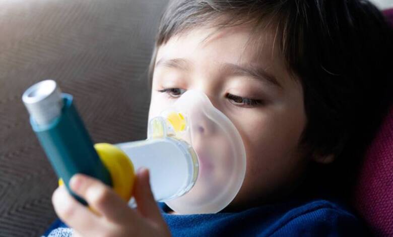 Un inhalador 2 en 1 reduce las crisis de asma en niños en un 45%