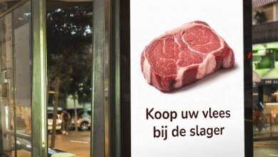 Ámsterdam prohibirá la publicidad de carne en espacios públicos