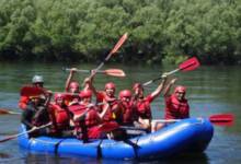 Un ingeniero argentino se va de vacaciones con los albañiles
